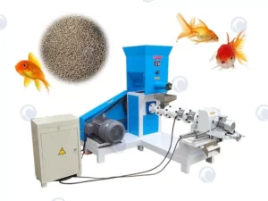 Fish feed pelletizer