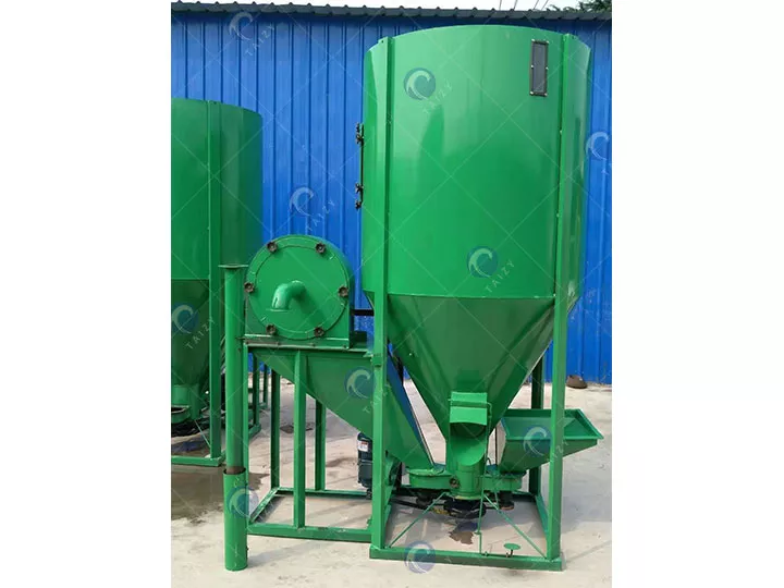 Poultry feed mixer machine