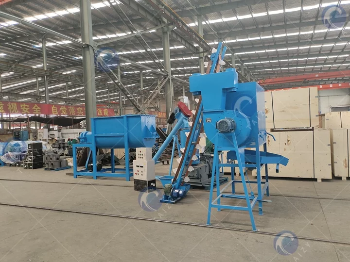 High capacity animal feed pellet machines