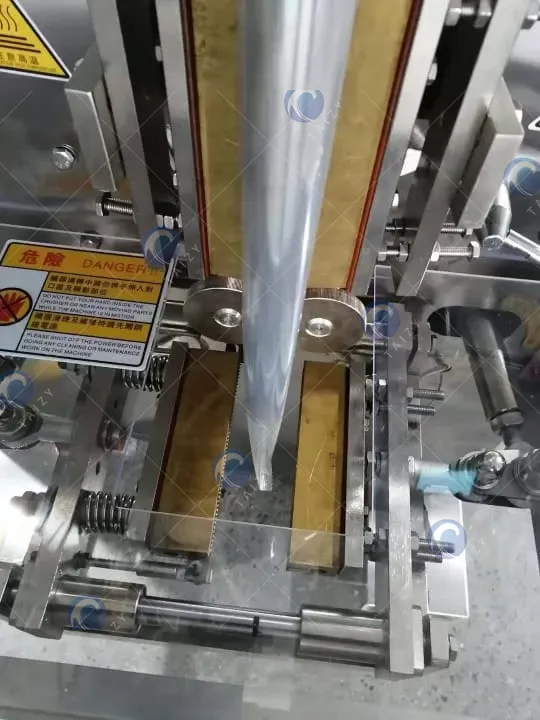 cutter of fish foo pellet packing equipment