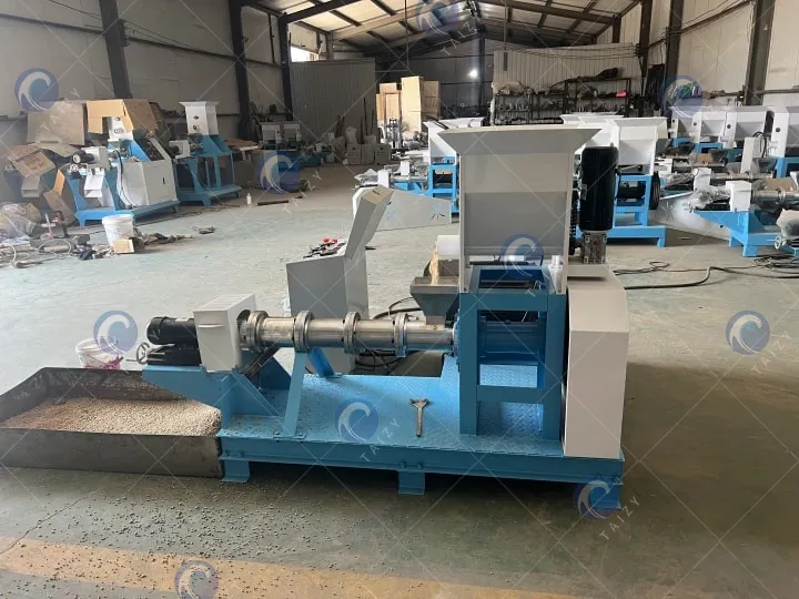 Pet Cat Food Making Machine 5 Cat food making machine